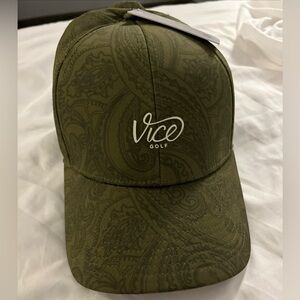 Vice Golf Fitted Hat Cap Olive Green Paisley Flex NEW size Small Mens NWT gift